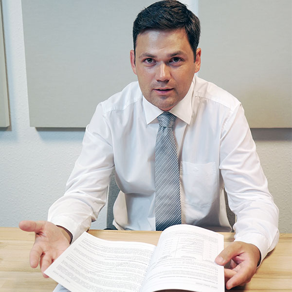 Dr. Huszty Csaba